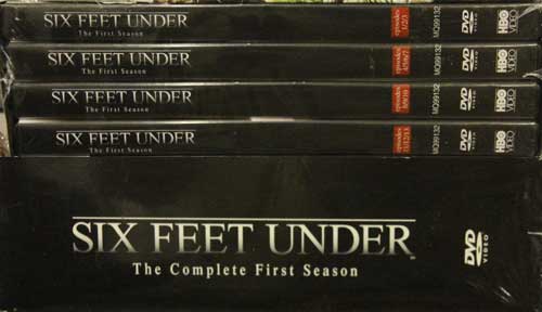 Six Feet Under (Season 1) image 3